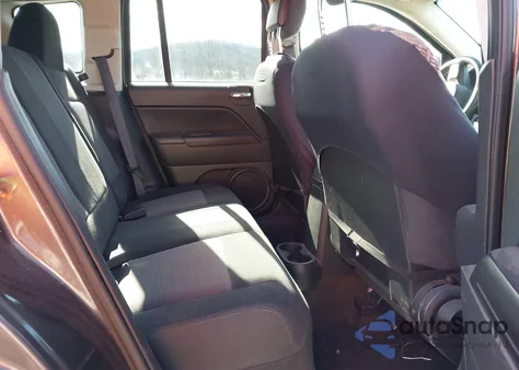 2016 Jeep Compass Sport из США, поврежденный, VIN 1C4NJCBA4GD675038